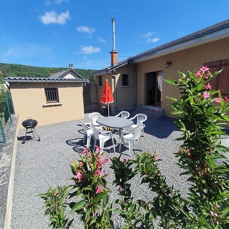 Gite Des Jardiniers Fumay Exterior photo