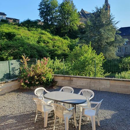 Gite Des Jardiniers Fumay Room photo